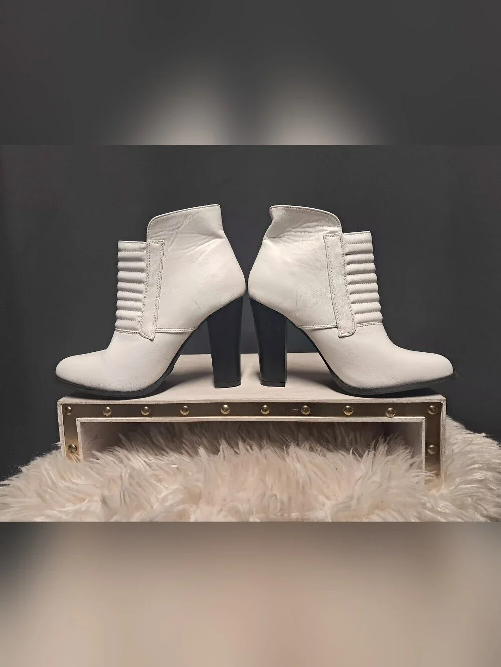 Beau & Ashe Vegan Leather Zip Up Ankle Boots Size 10